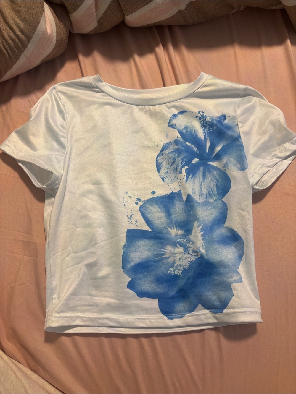 SHEIN White Crop Tee with Blue Floral Print